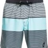 Quiksilver Oceanmade Scallop Volley Shorts Men, gris -Pantalons Homme Soldes quiksilver oceanmade scallop volley shorts men tarmac 1