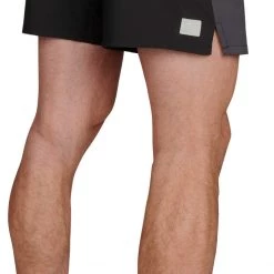 Ultimate Direction Stratus Short Homme, gris -Pantalons Homme Soldes ultimate direction stratus shorts men onyx 2 1